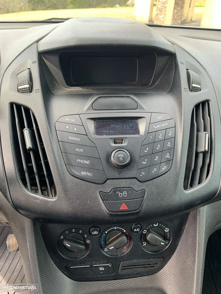 Ford Transit Connect - 15