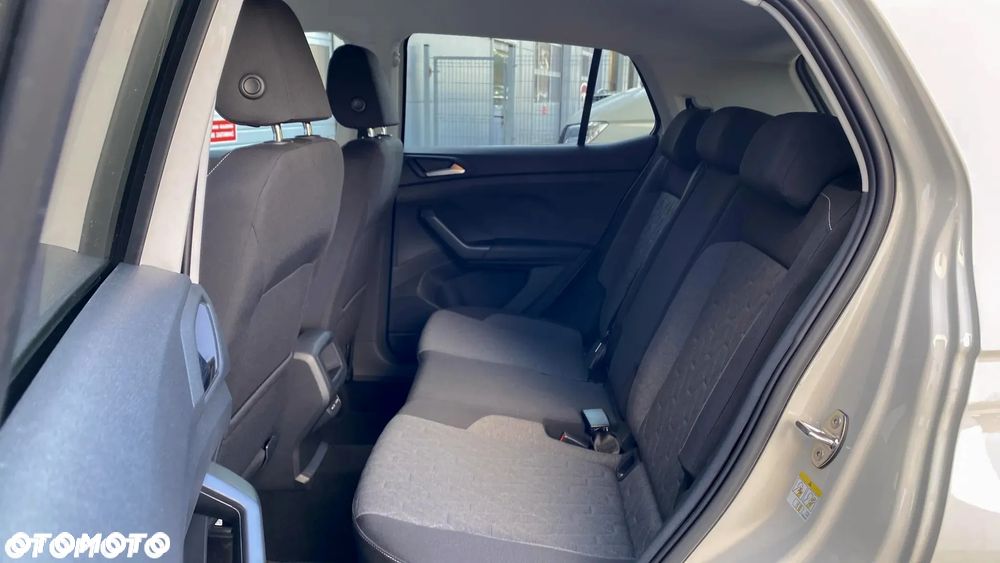 Volkswagen T-Cross - 19
