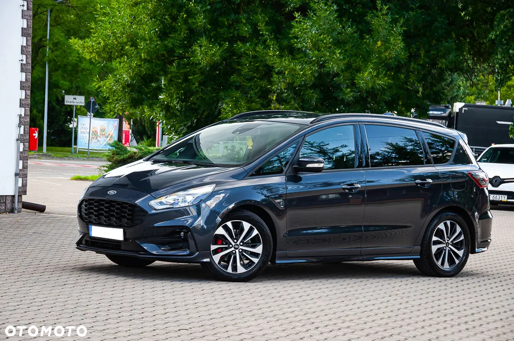Ford S-Max - 9