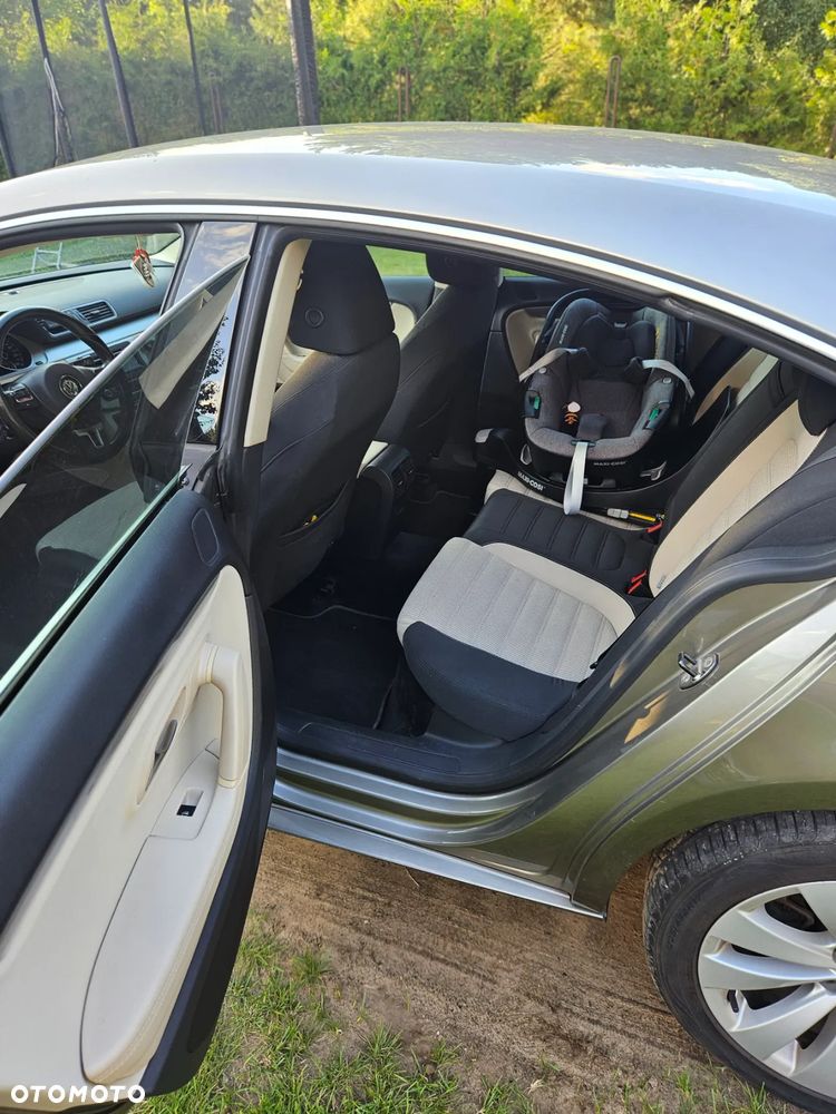 Volkswagen CC - 9