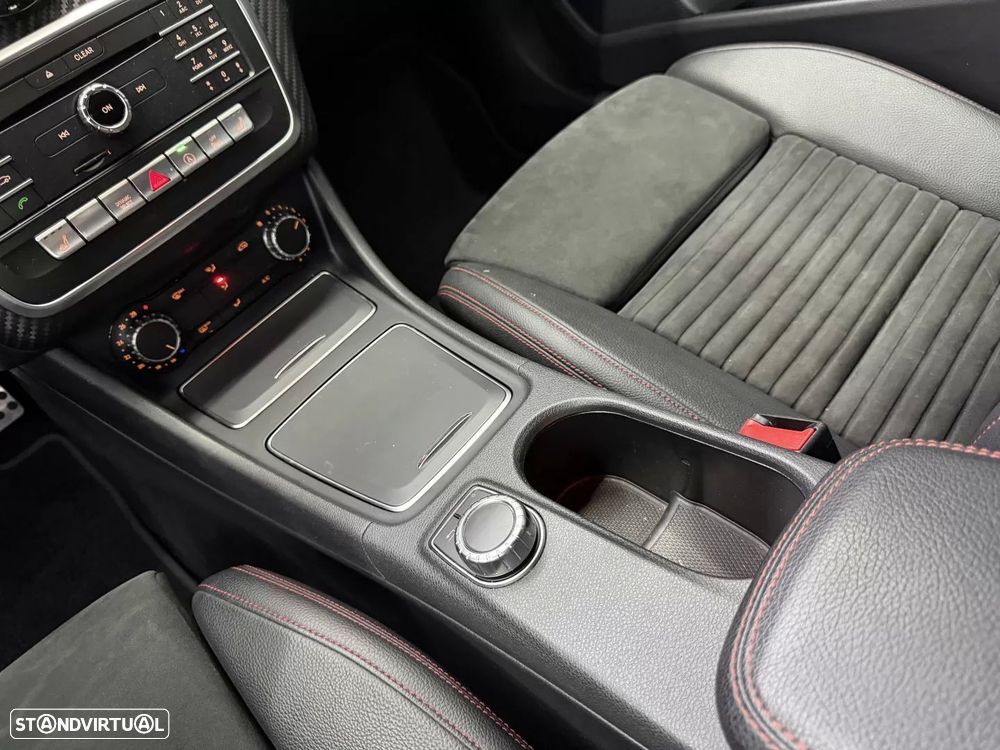 Mercedes-Benz A 180 d AMG Line Aut. — fotografia 37