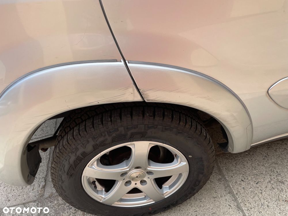 Toyota RAV4 4x4 - 19