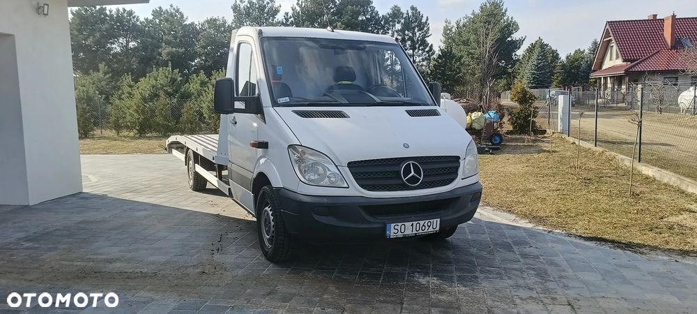 Mercedes-Benz Sprinter - 1