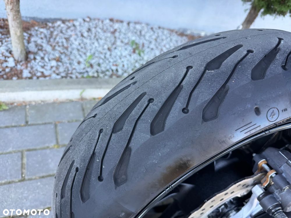 Yamaha MT - 21