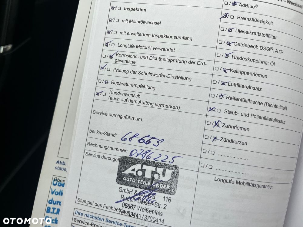 Volkswagen Golf 1.6 TDI BlueMotion Technology Lounge - 22