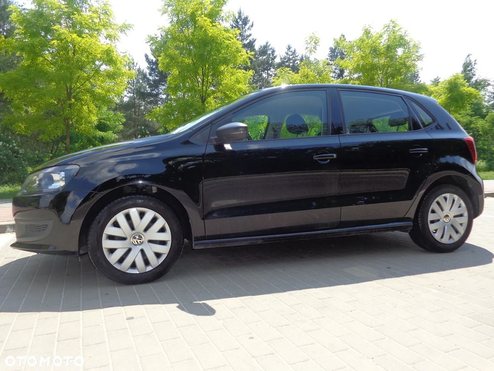 Volkswagen Polo - 2