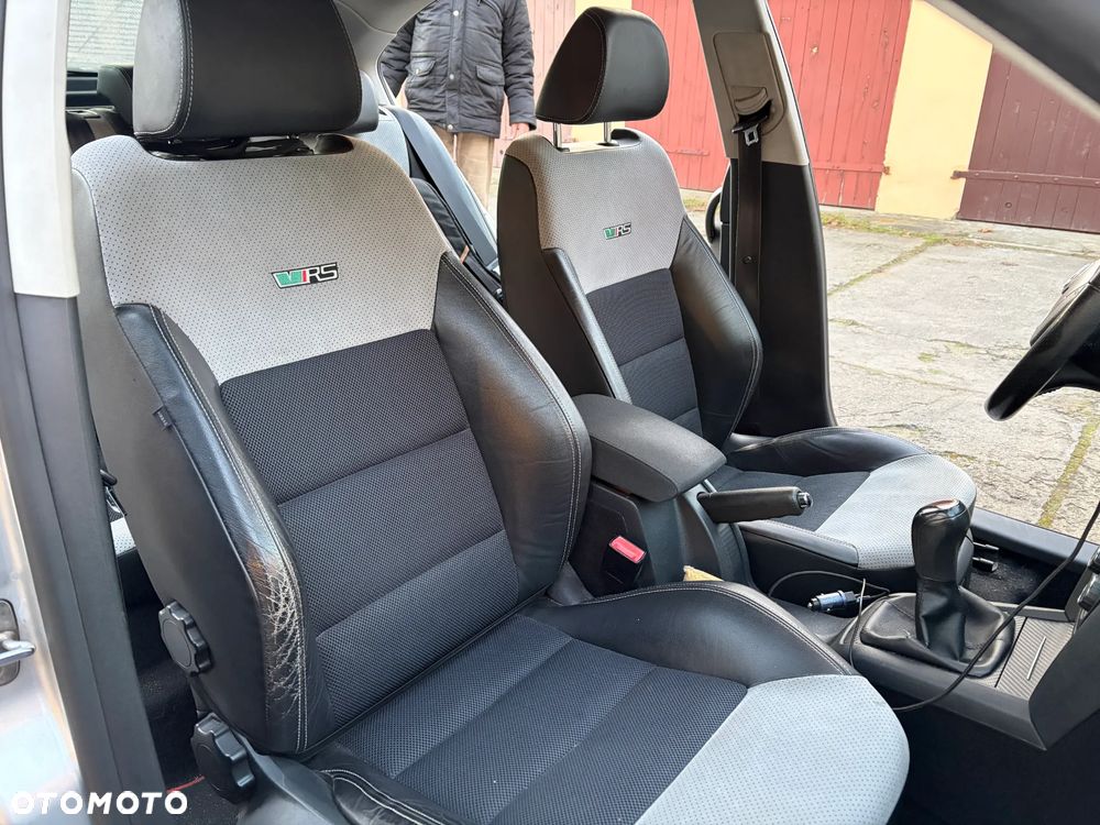 Skoda Octavia 1.8 TSI Family Plus - 12