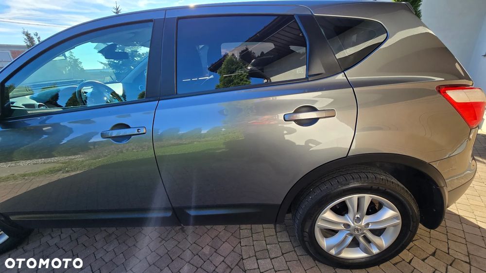 Nissan Qashqai - 23