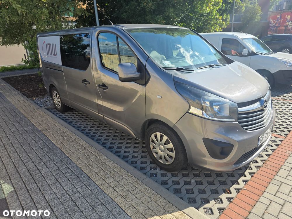Opel Vivaro - 1