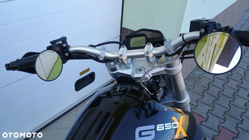 BMW G - 21