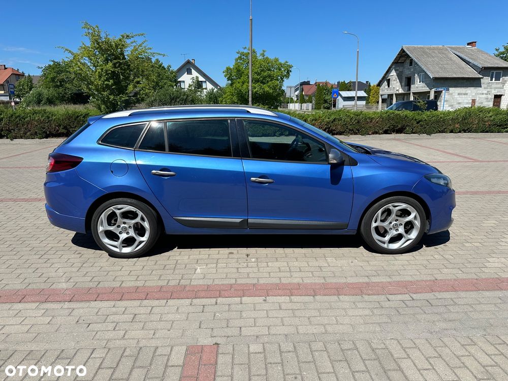 Renault Megane TCe 180 GT - 4