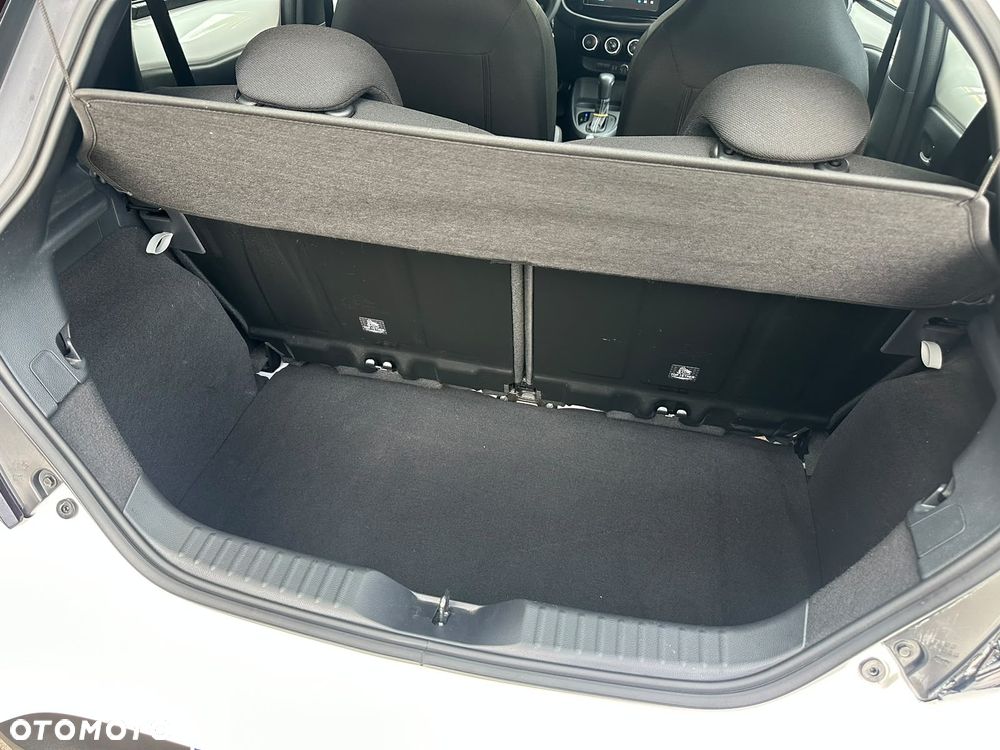 Toyota Aygo X S-CVT Play - 25