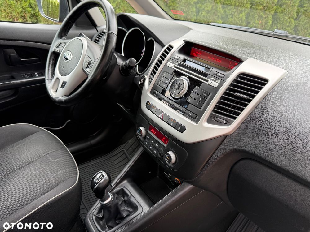 Kia Venga 1.6 CVVT Dream Team Edition - 29