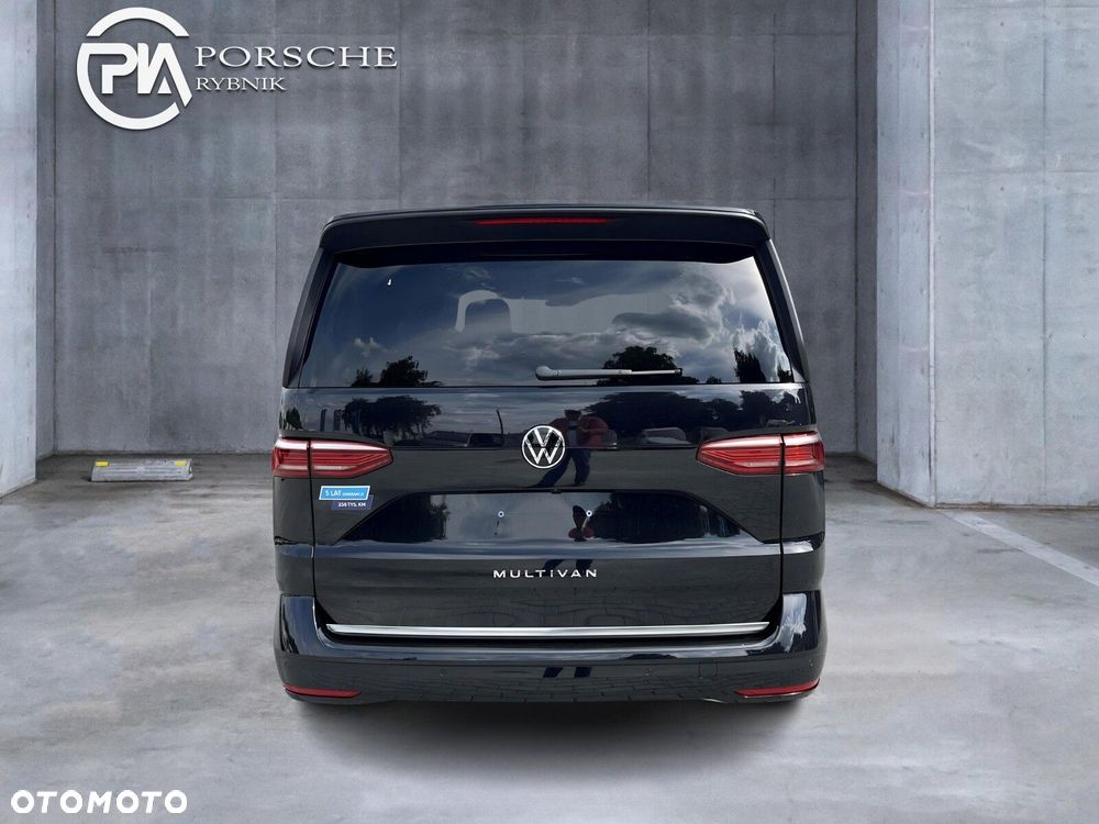 Volkswagen Multivan - 7