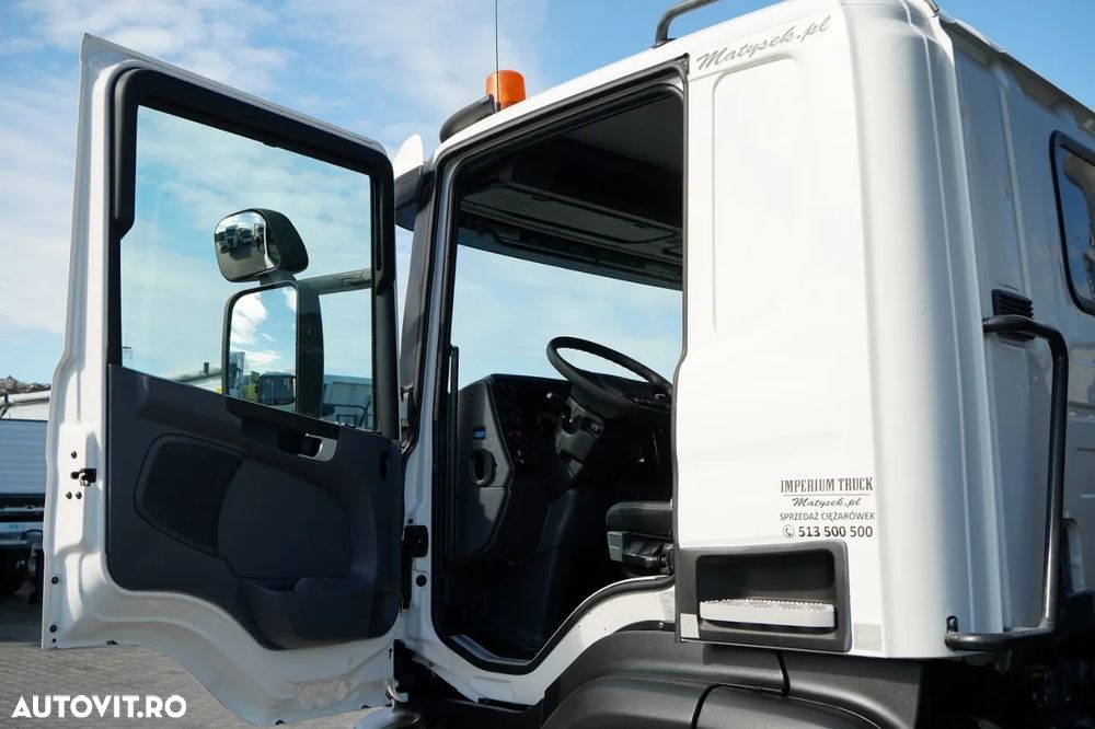 Scania P 410 / 6x4 / BASCULĂ - 6 M + HIAB XS 211 HDS / RADIOCOMANDĂ / EURO 6 / ROTARE / GRABĂ - 25