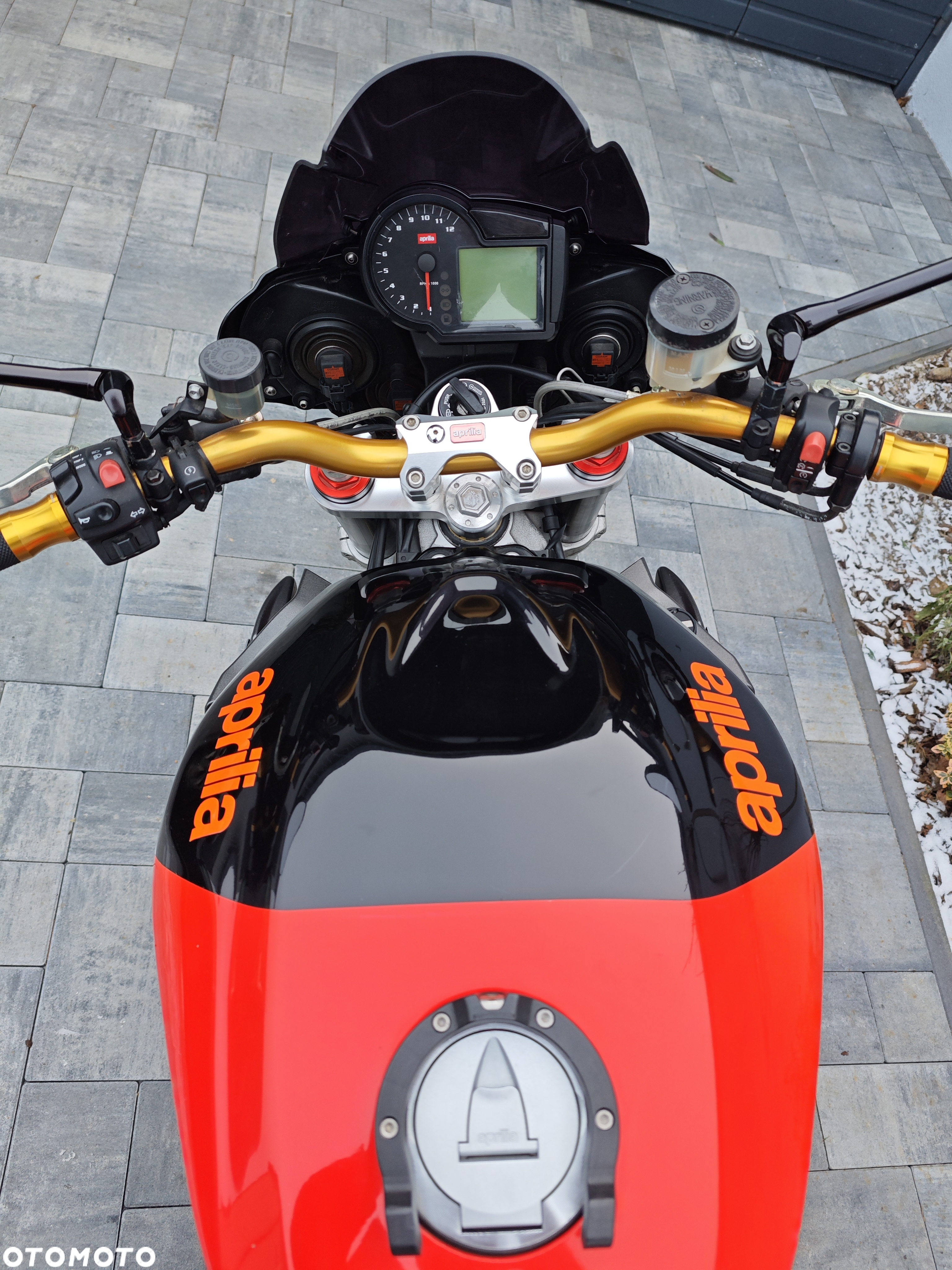 Aprilia RSV - 8