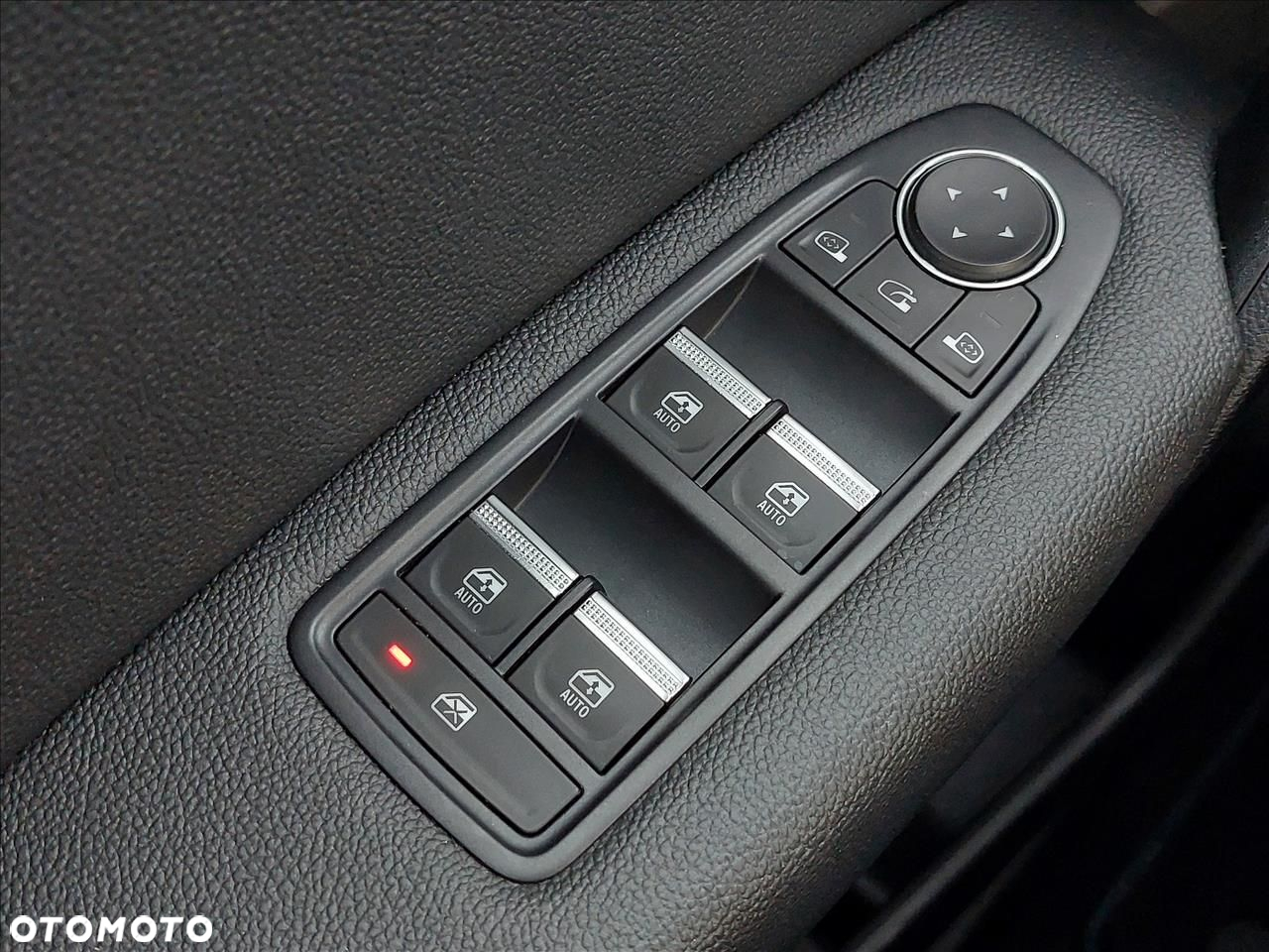 Renault Captur - 11