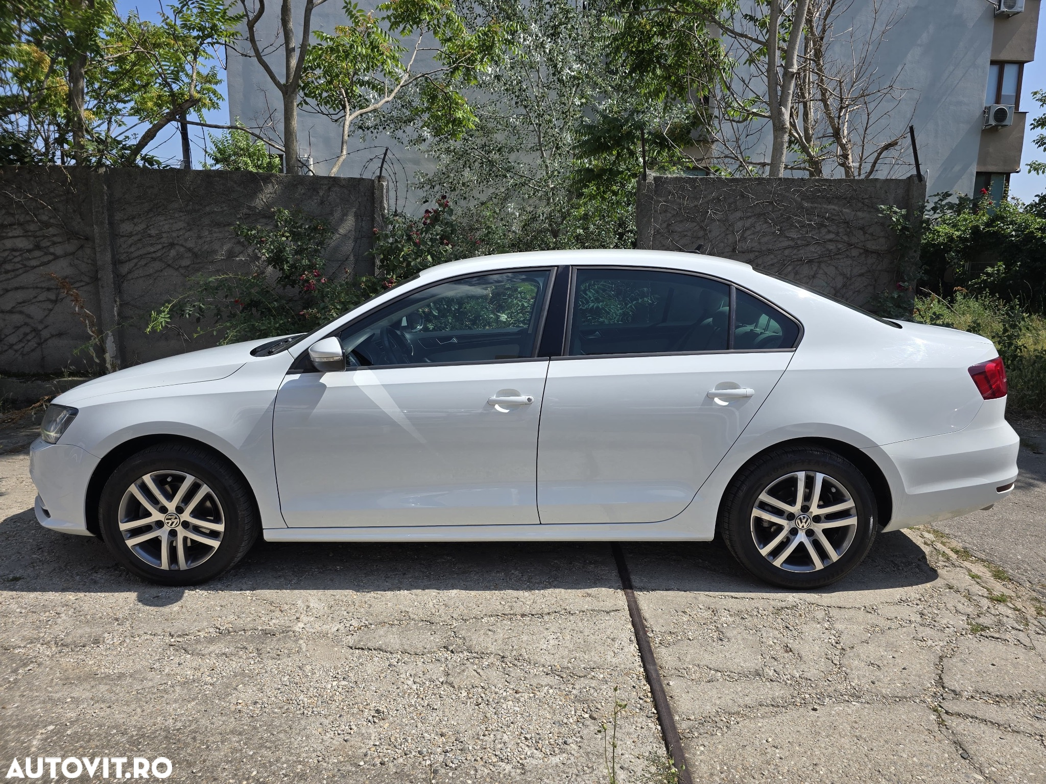 Volkswagen Jetta 1.4 TSI DSG Highline - 12