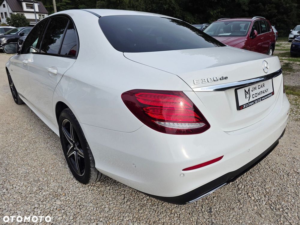 Mercedes-Benz Klasa E - 24