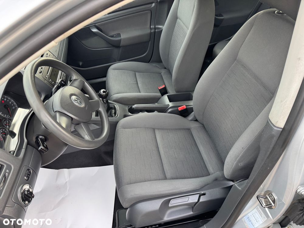 Volkswagen Golf 1.6 Tour - 25