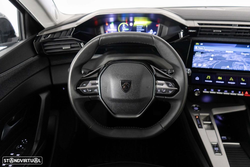 Peugeot 408 1.6 Hybrid Allure Pack e-EAT8 - 28