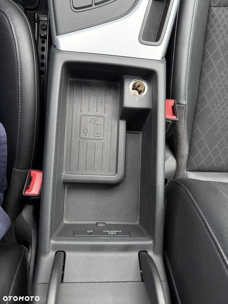 Audi A4 Avant 2.0 TDI ultra S tronic sport - 28