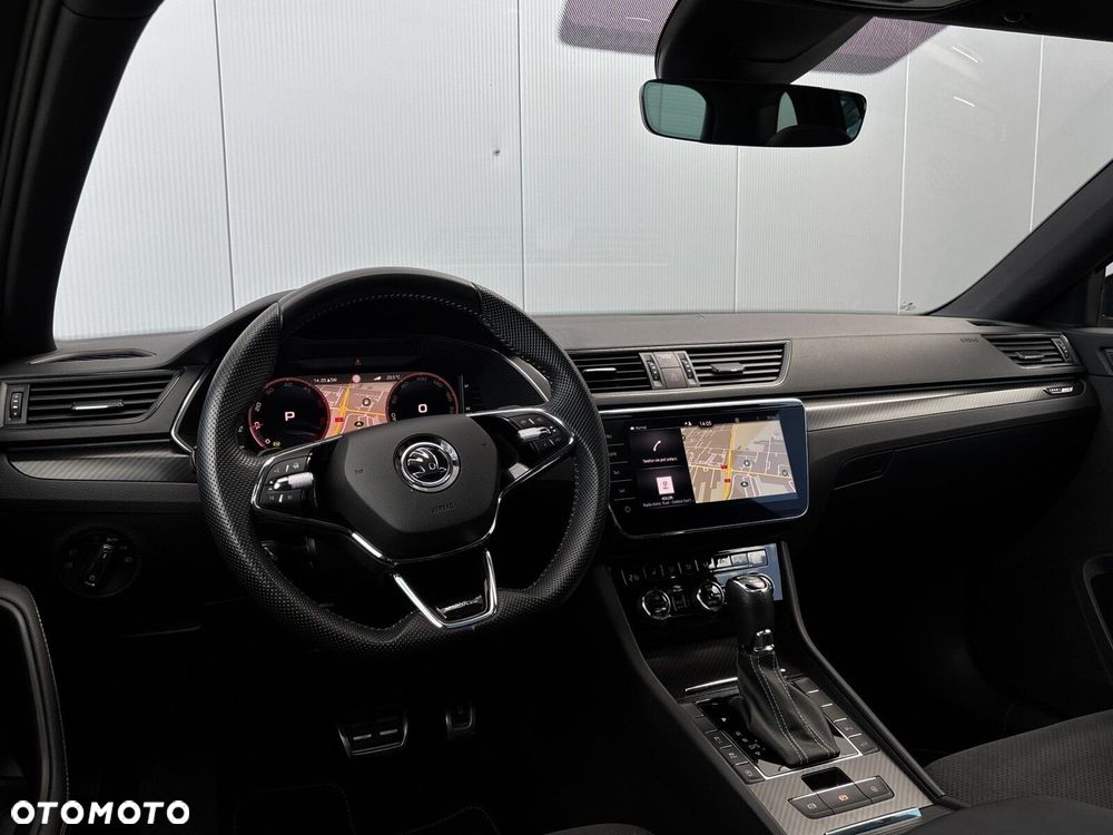 Skoda Superb 2.0 TDI SCR 4x4 Sportline DSG - 14