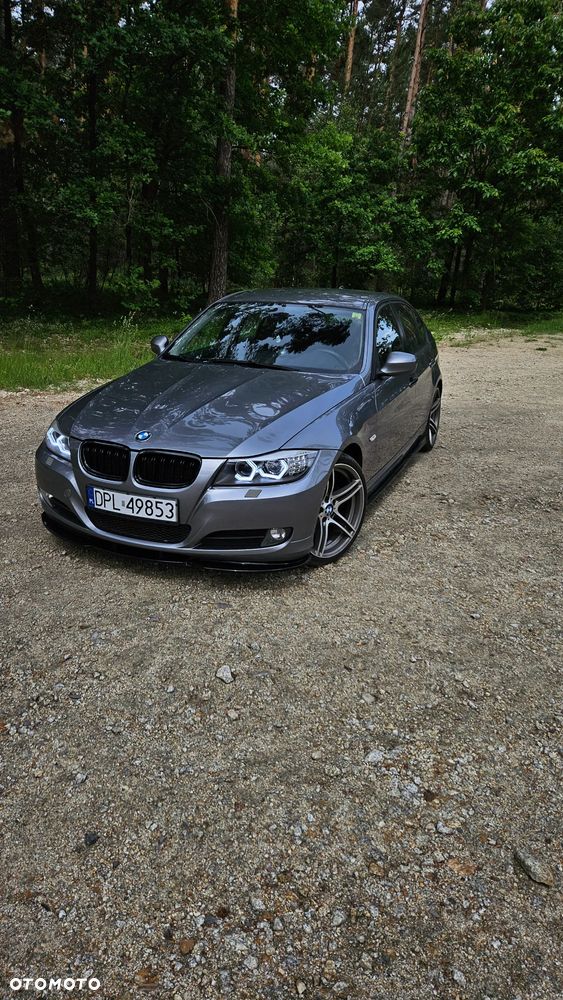 BMW Seria 3 320d DPF - 1