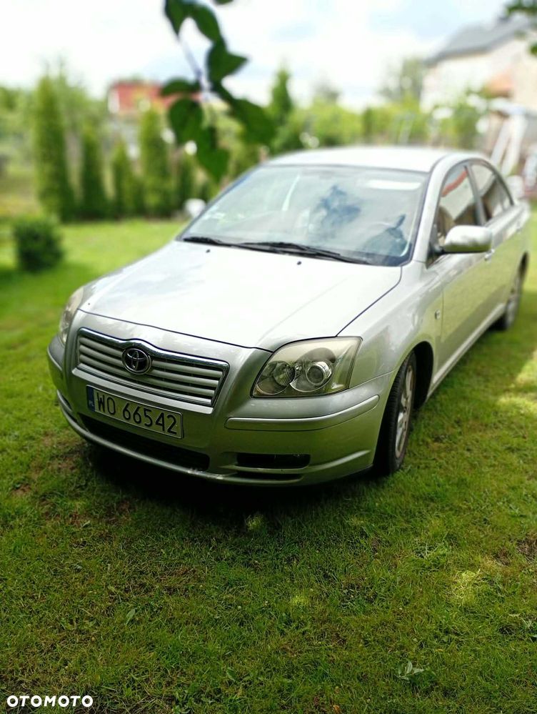 Toyota Avensis - 3