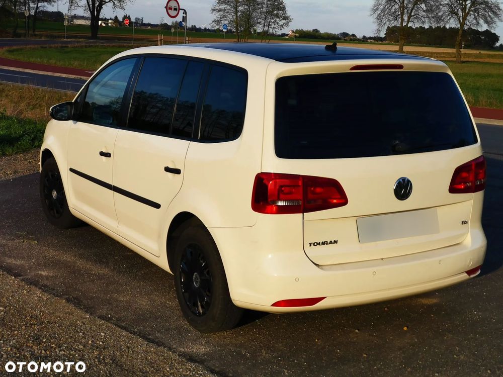 Volkswagen Touran 1.6 TDI DPF DSG Trendline - 13