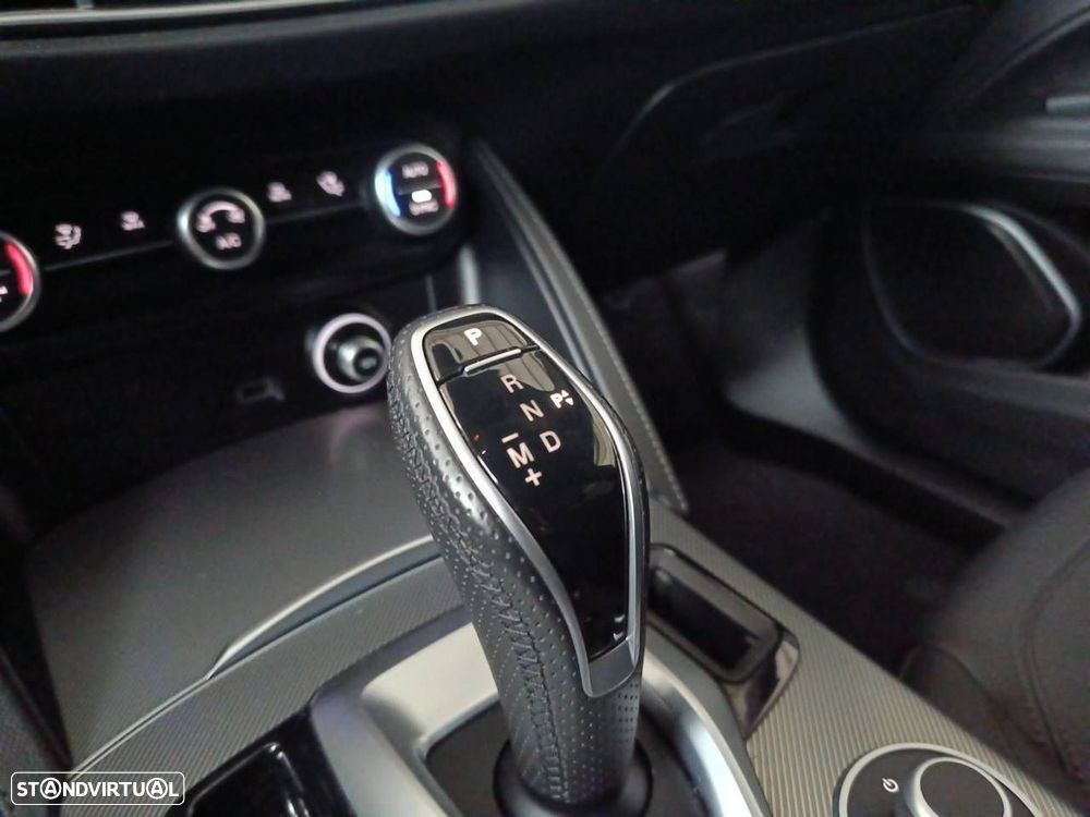 Alfa Romeo Stelvio 2.2 D Sprint Q4 AT8 - 19