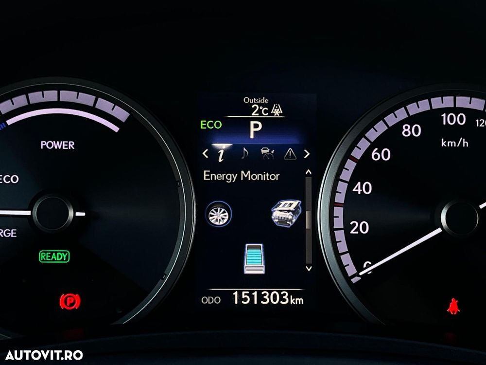 Lexus Seria NX - 17