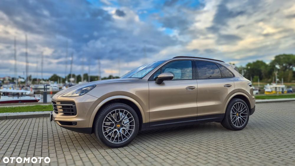 Porsche Cayenne S - 1