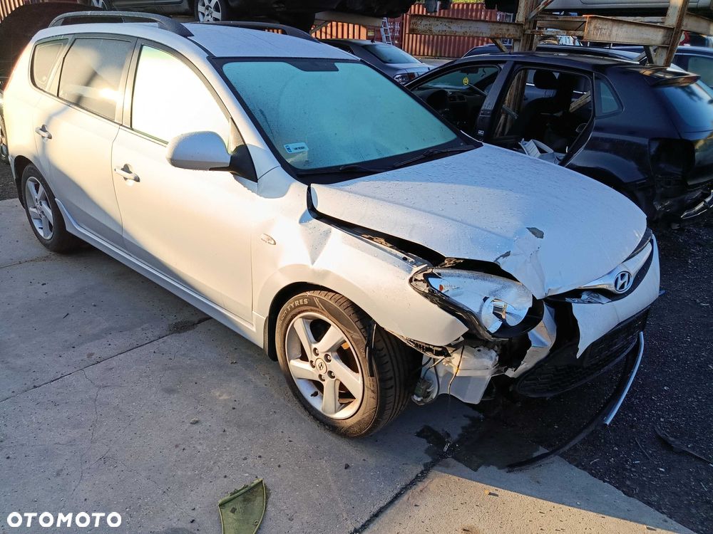 Hyundai I30 SW 1.4b G4FA 2011r NA CZĘŚCI - 4