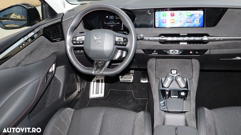 DS Automobiles DS 4 DS4 1.6 PHeV FWD 225 EAT8 PERFORMANCE LINE + - 19
