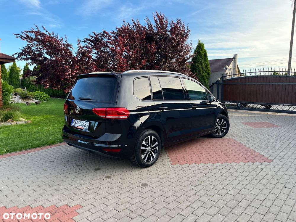 Volkswagen Touran 1.5 TSI ACT OPF DSG IQ.DRIVE - 9