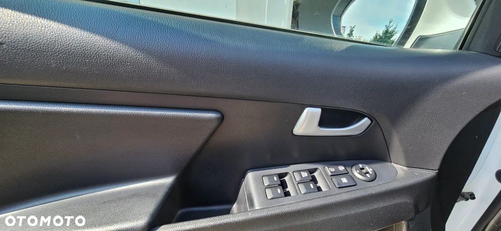 Kia Sportage 1.6 GDI S 2WD - 16