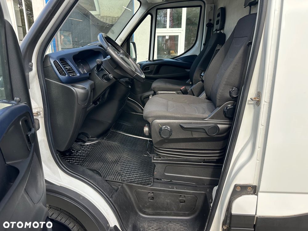 Iveco Daily - 10