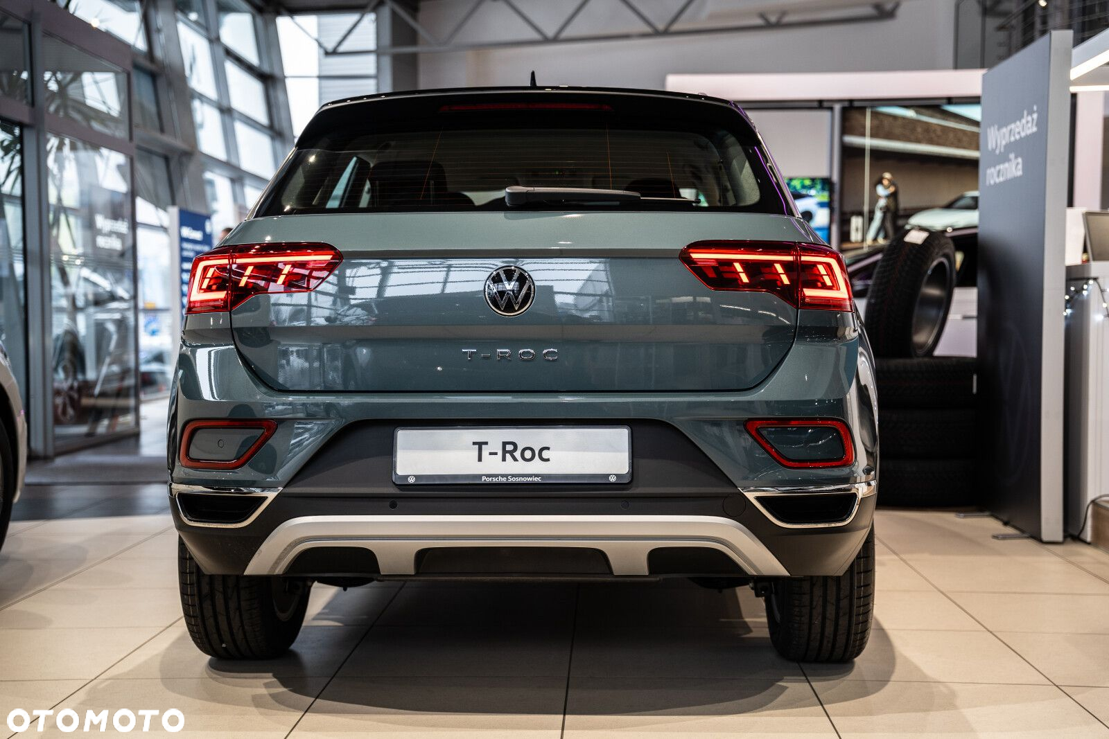 Volkswagen T-Roc - 7