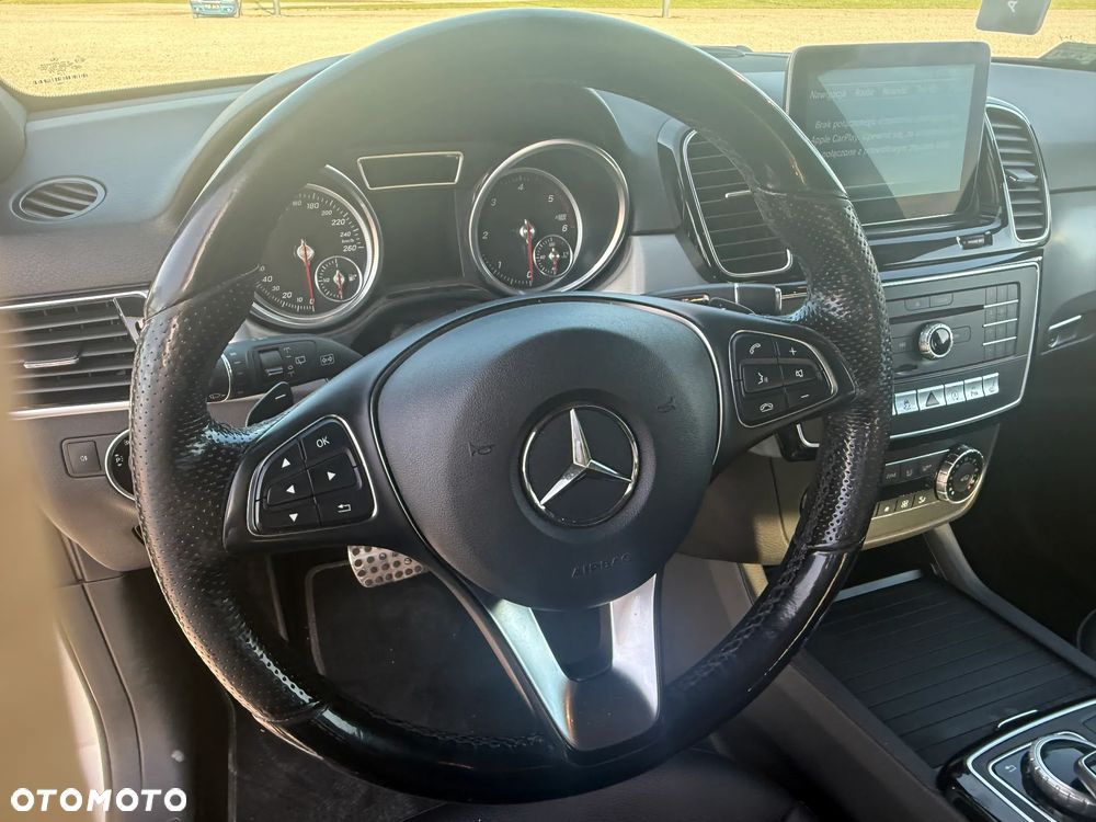Mercedes-Benz GLE 250 d 4-Matic - 17