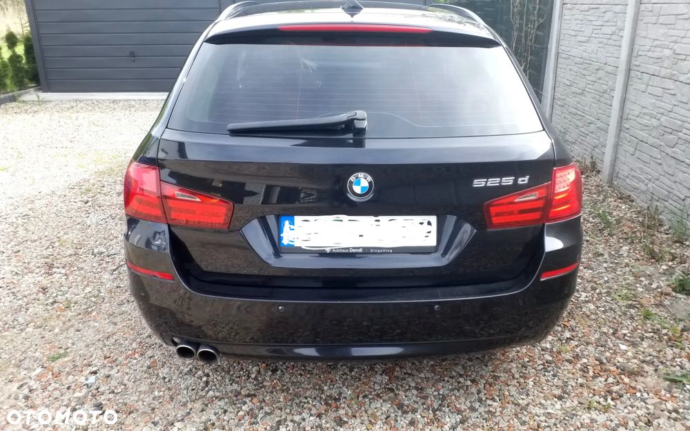BMW Seria 5 525d - 3