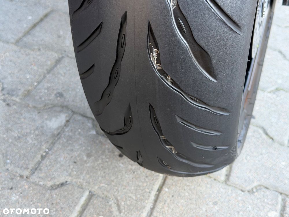 Yamaha FZ6 - 9