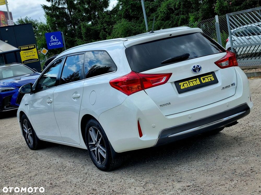 Toyota Auris Hybrid 135 Comfort - 7