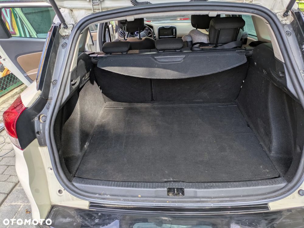 Renault Clio - 7
