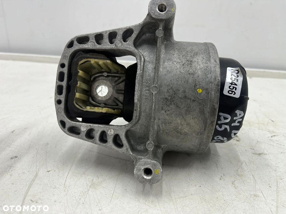 Poduszka silnika Audi A4 B9 8w Audi A5 II 8w F5 15-24r prawe mocowanie łapa silnika oryginalna 8w019 - 6