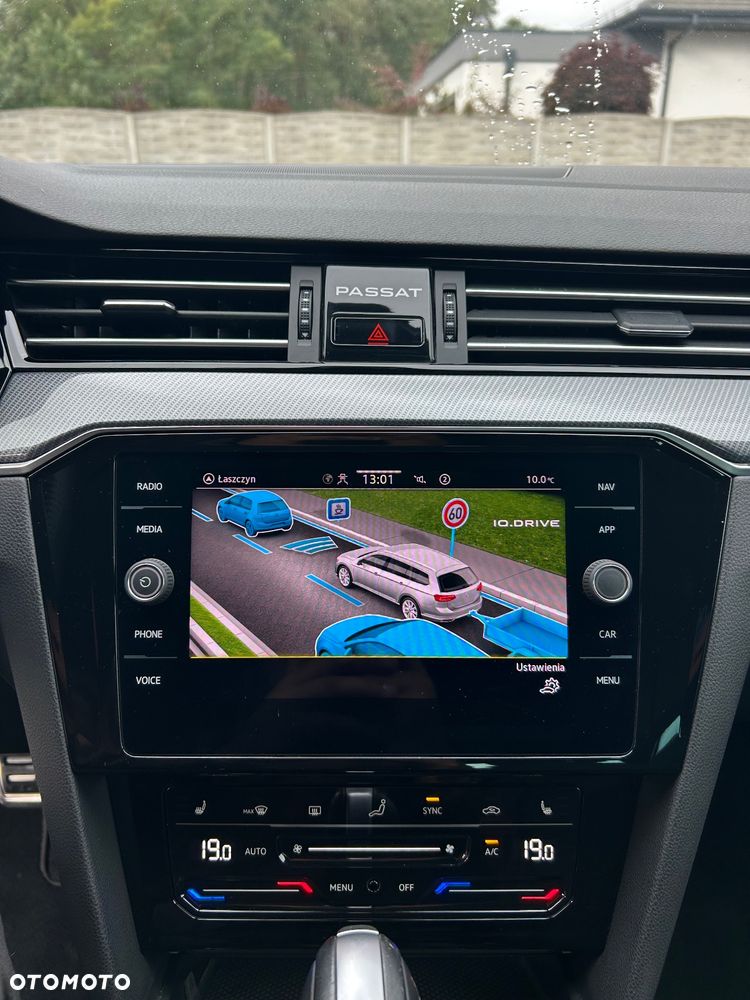 Volkswagen Passat Variant 2.0 TDI SCR DSG Business - 16