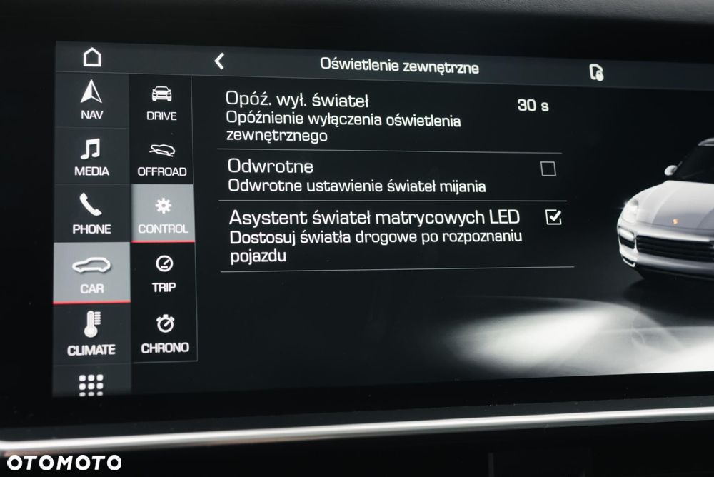 Porsche Cayenne - 25