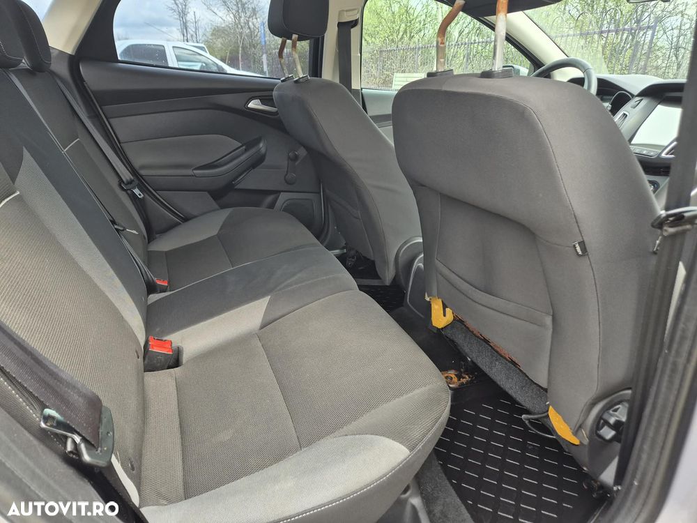 Ford Focus 1.6 TDCi Trend - 9