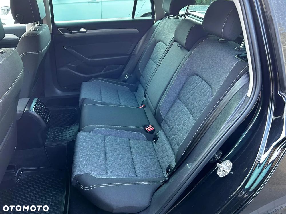 Volkswagen Passat 2.0 TDI EVO Business DSG - 34