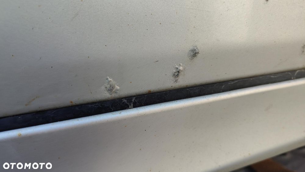 MERCEDES W211 BŁOTNIK Przedni Przód Lewy 744 Oryginał - 9
